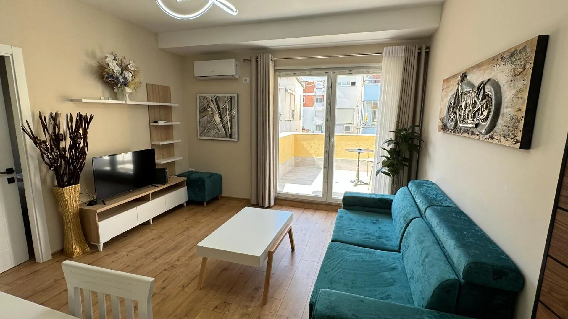 Haris Apartments Tirana contacts