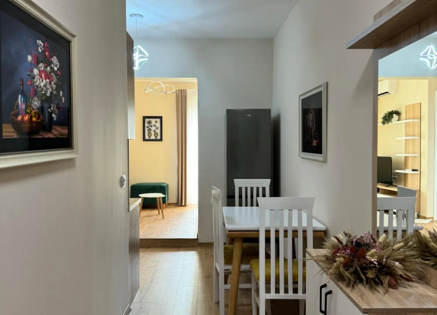 Haris Apartments Tirana