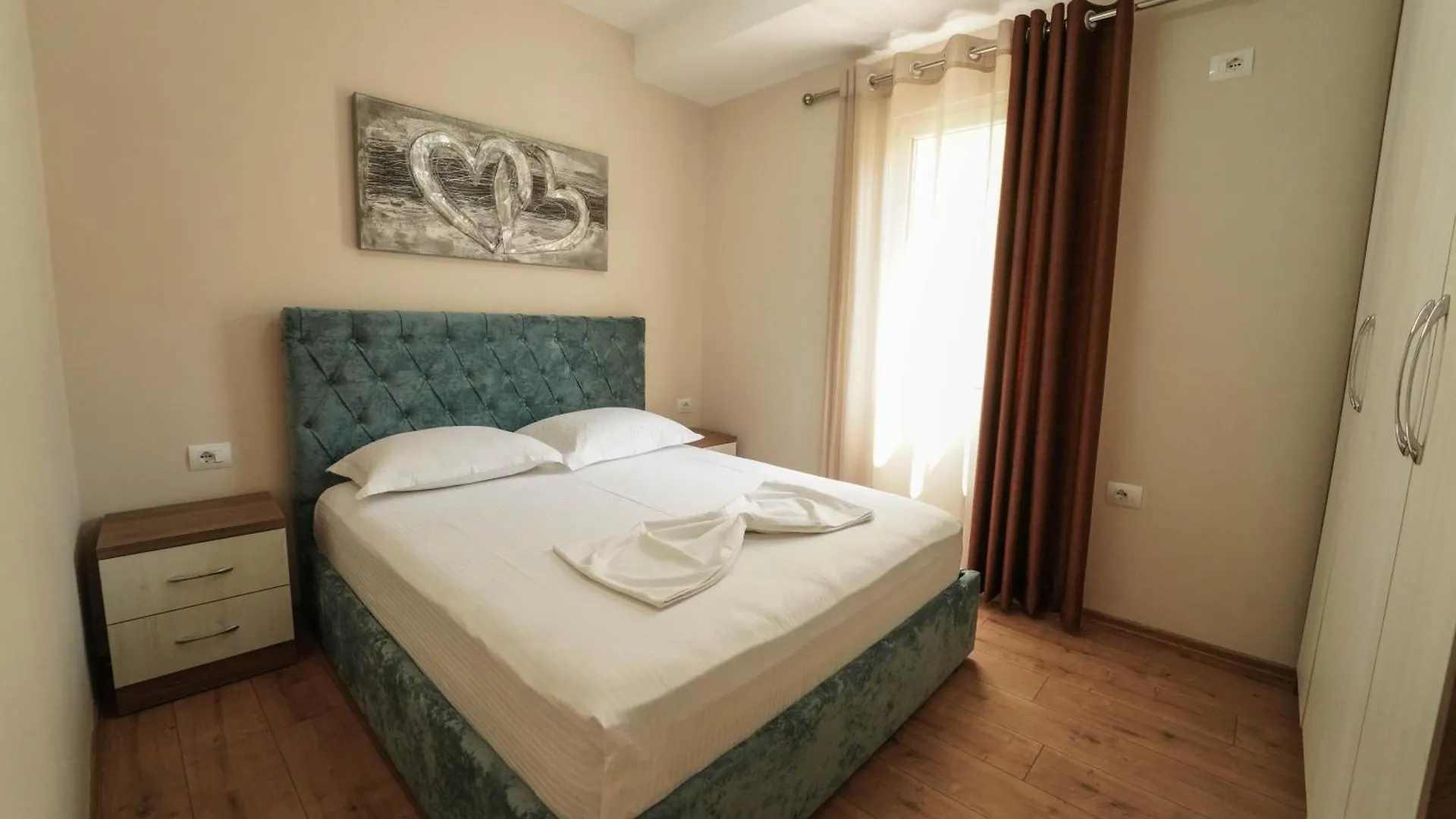 Haris Apartments Tirana