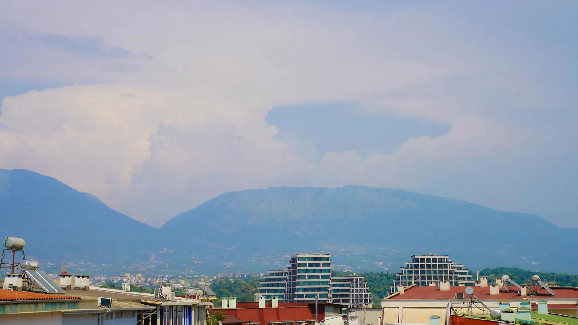 Haris Apartments Tirana Albania